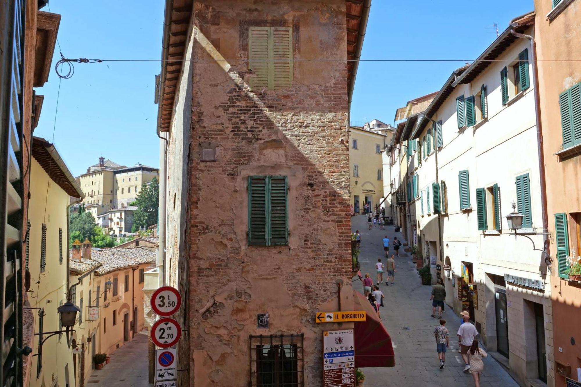 Delcorto Suites Montepulciano Exterior photo