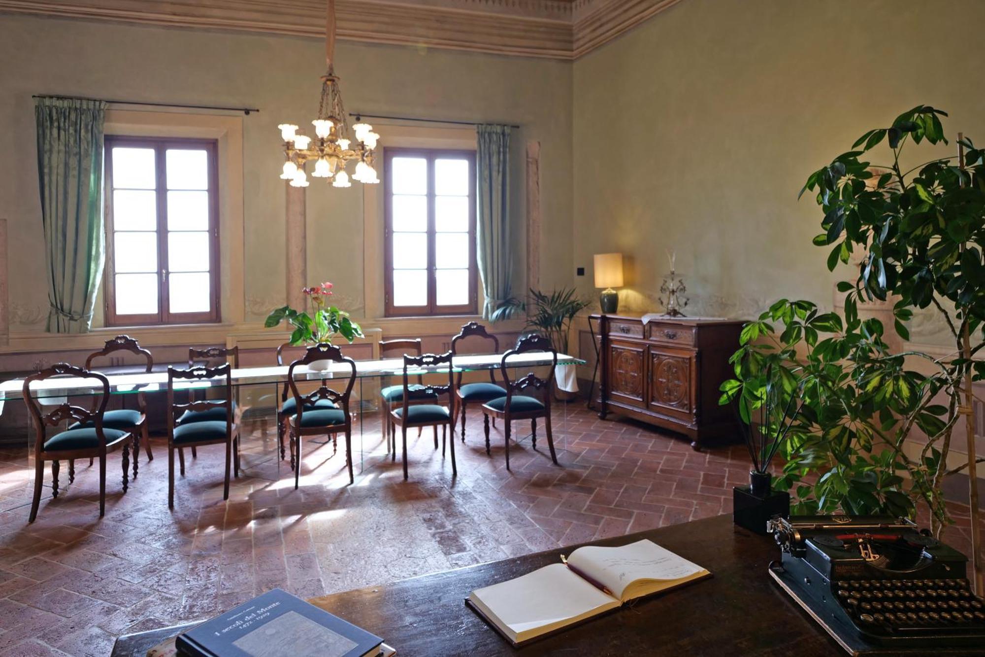 Delcorto Suites Montepulciano Exterior photo